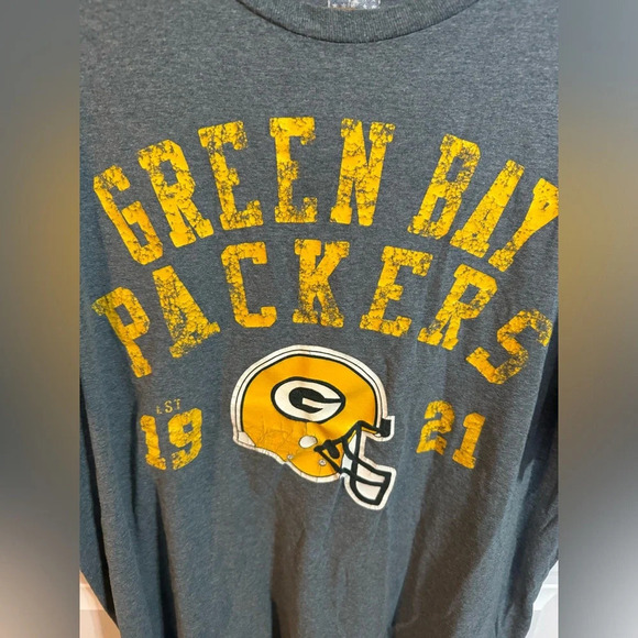 Green Bay Packers Football Vintage Look Tee - Picture 3 of 7
